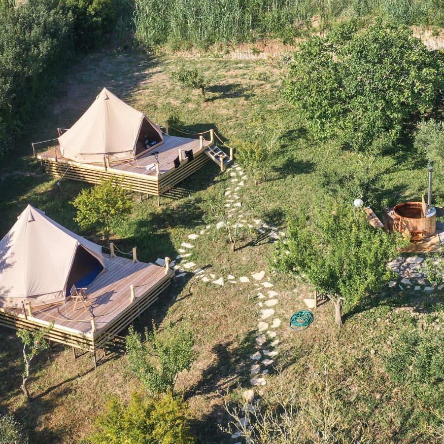The Far End Surf House - Surf & Yoga Holidays 劳林哈 外观 照片