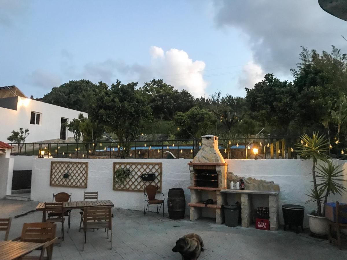The Far End Surf House - Surf & Yoga Holidays 劳林哈 外观 照片