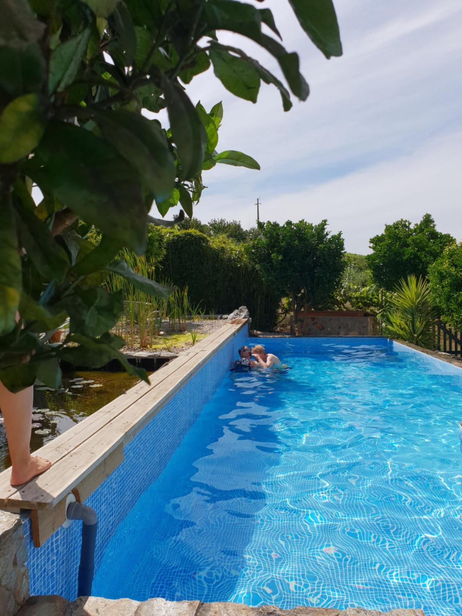 The Far End Surf House - Surf & Yoga Holidays 劳林哈 外观 照片